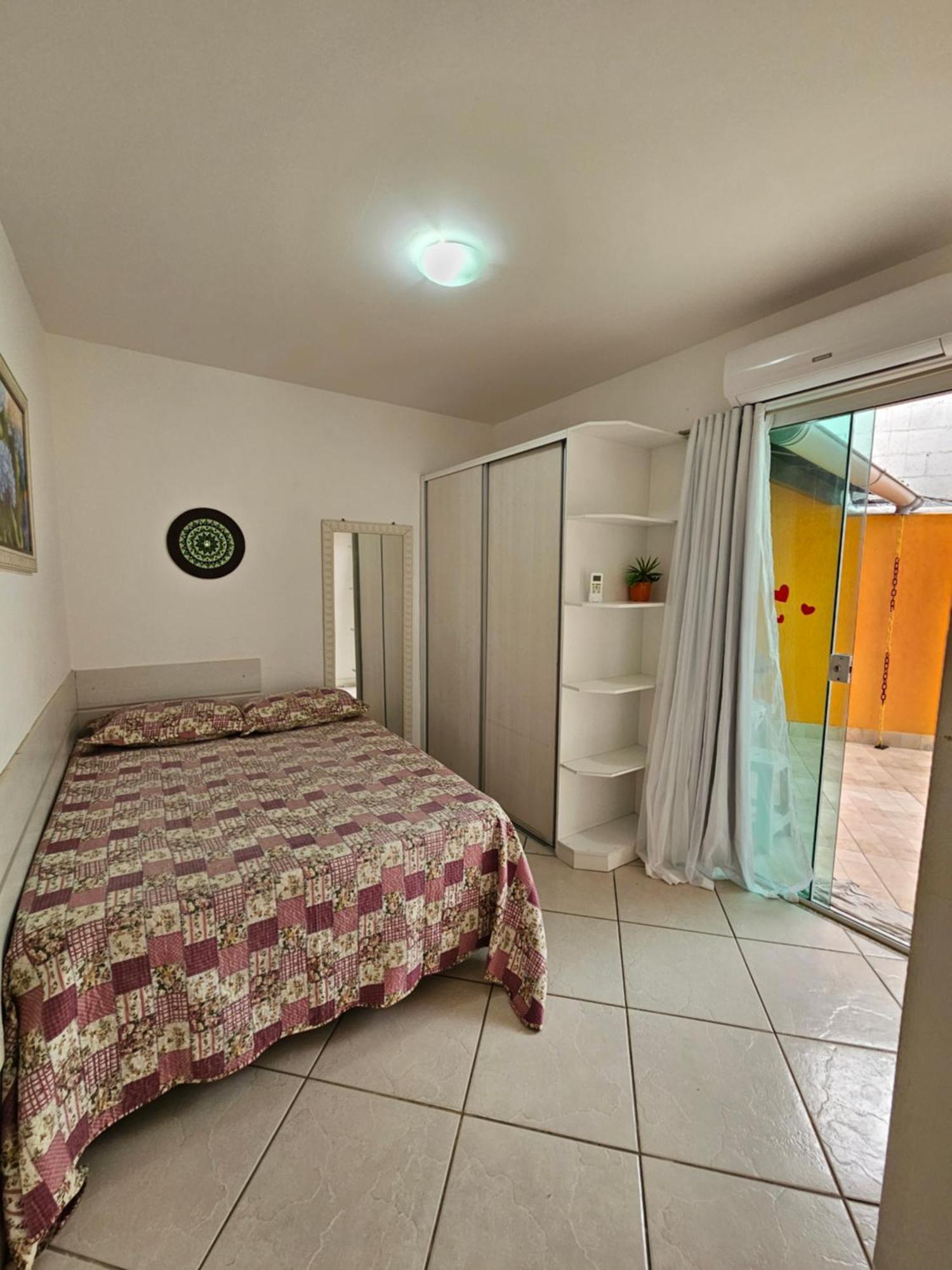 Apartamento Na Praia Dos Anjos アハイアウ・ド・カボ エクステリア 写真