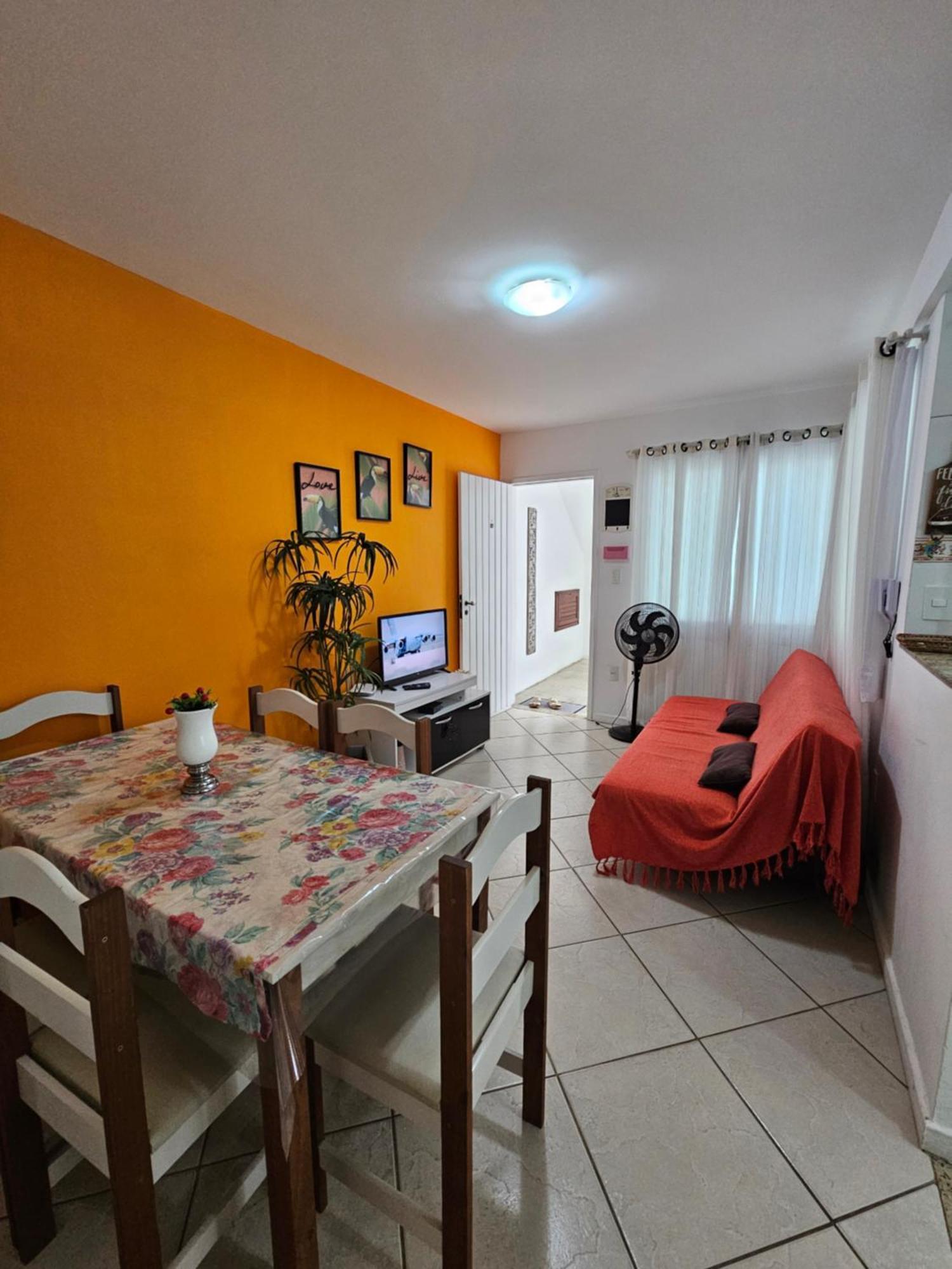 Apartamento Na Praia Dos Anjos アハイアウ・ド・カボ エクステリア 写真