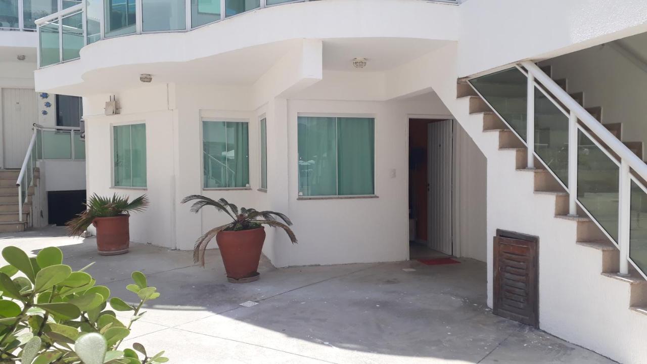 Apartamento Na Praia Dos Anjos アハイアウ・ド・カボ エクステリア 写真